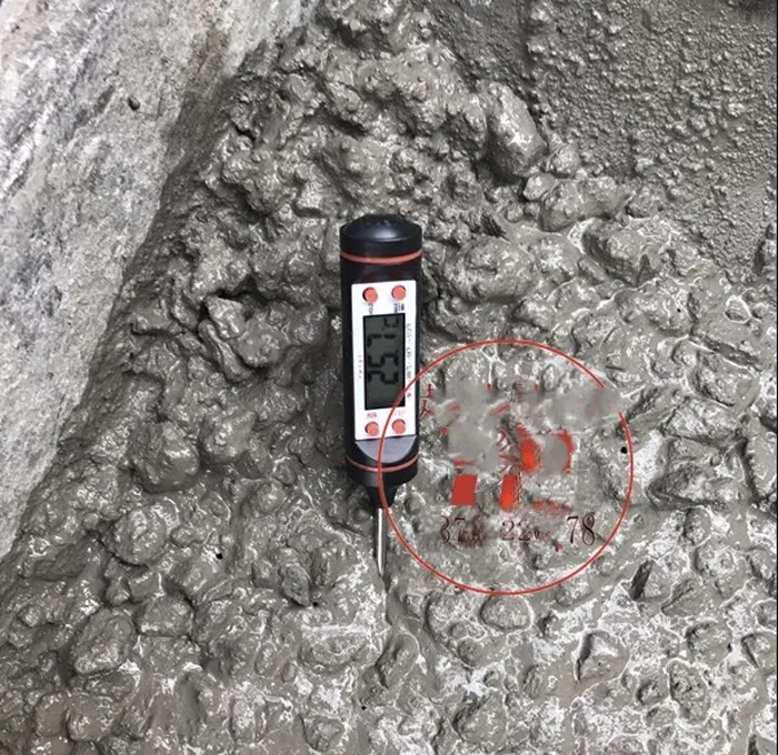 為什么不能隨意加水的混凝土，可以加冰呢？
